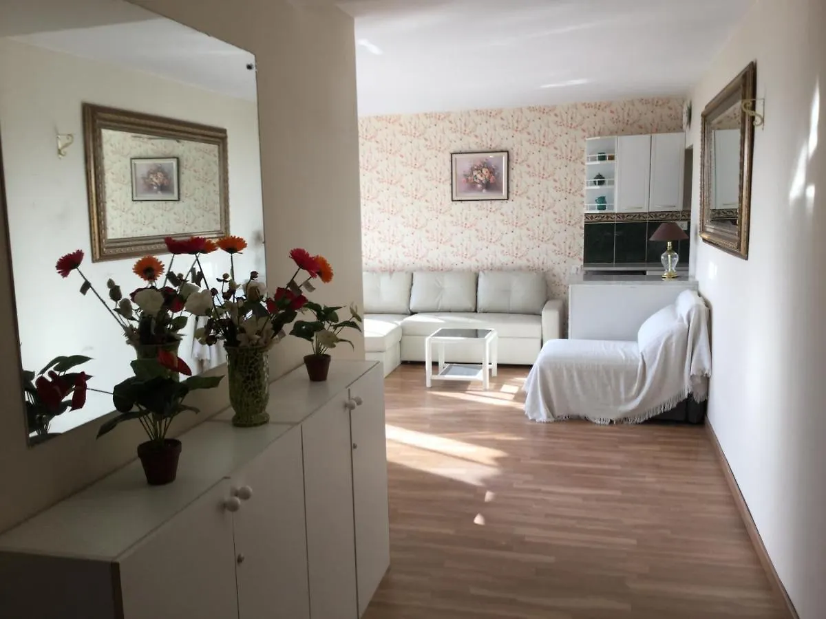 Las Palmeras Towers Apartment Fuengirola 0*,  España